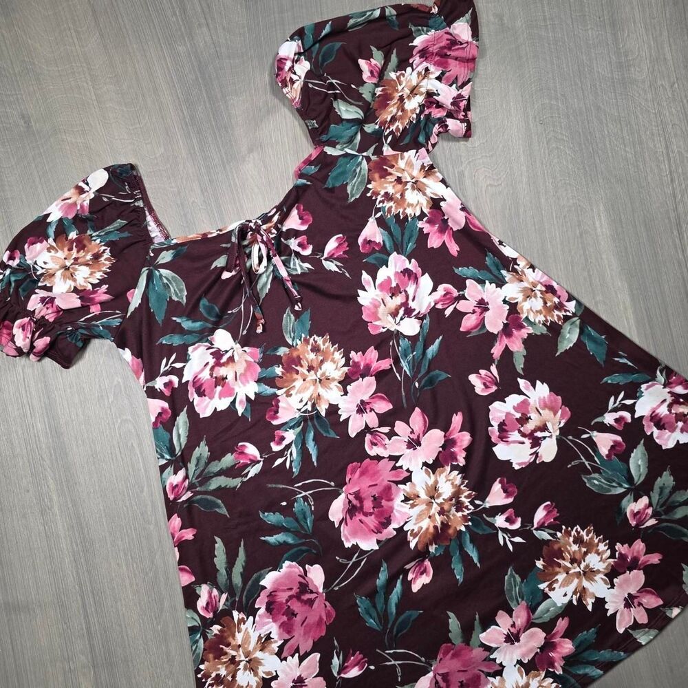 Vibe Sportswear, Women's 3x Purple Floral Design Dress